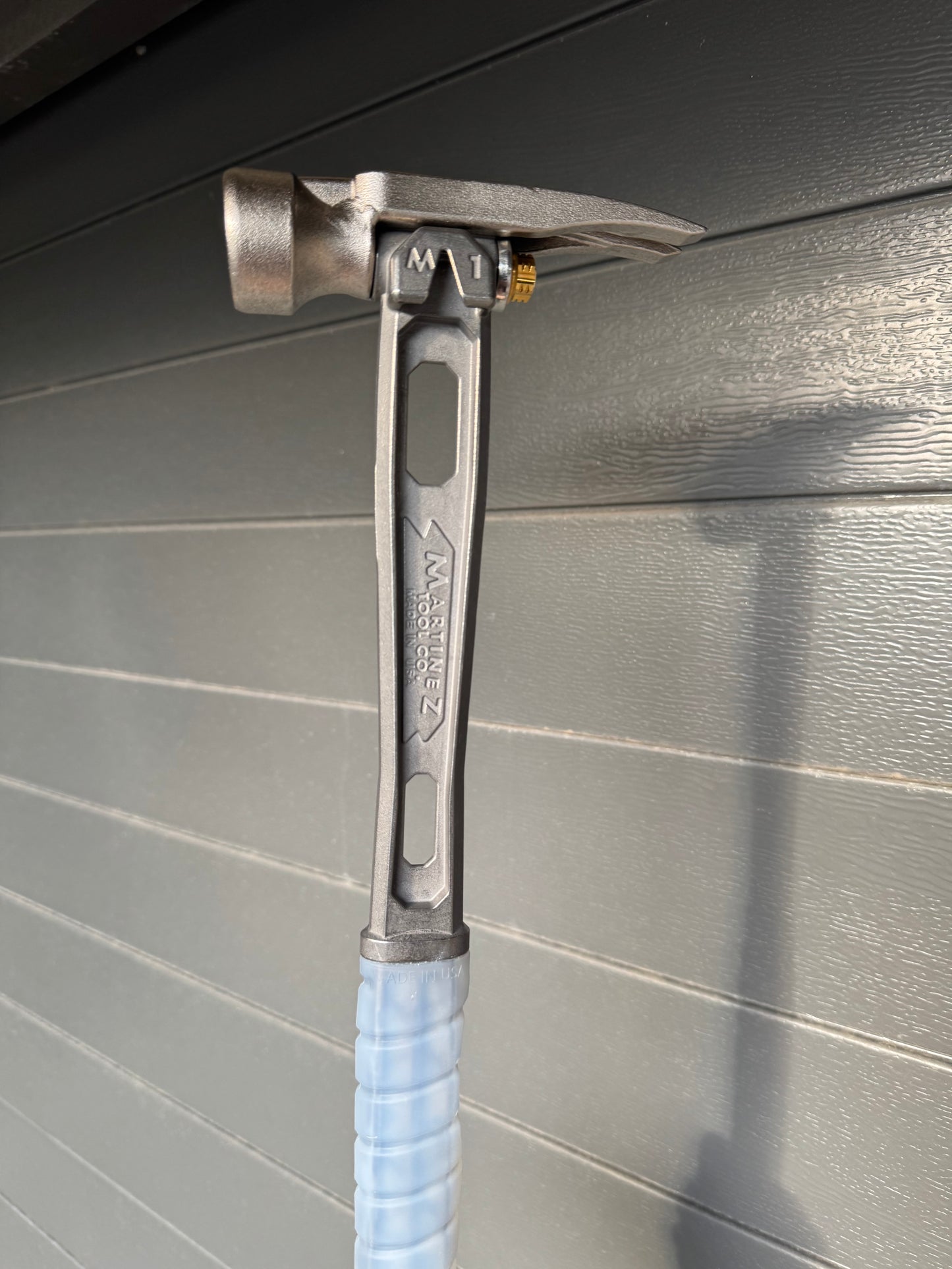 Martinez M1 - Raw handle with zinc plated head gold bolt