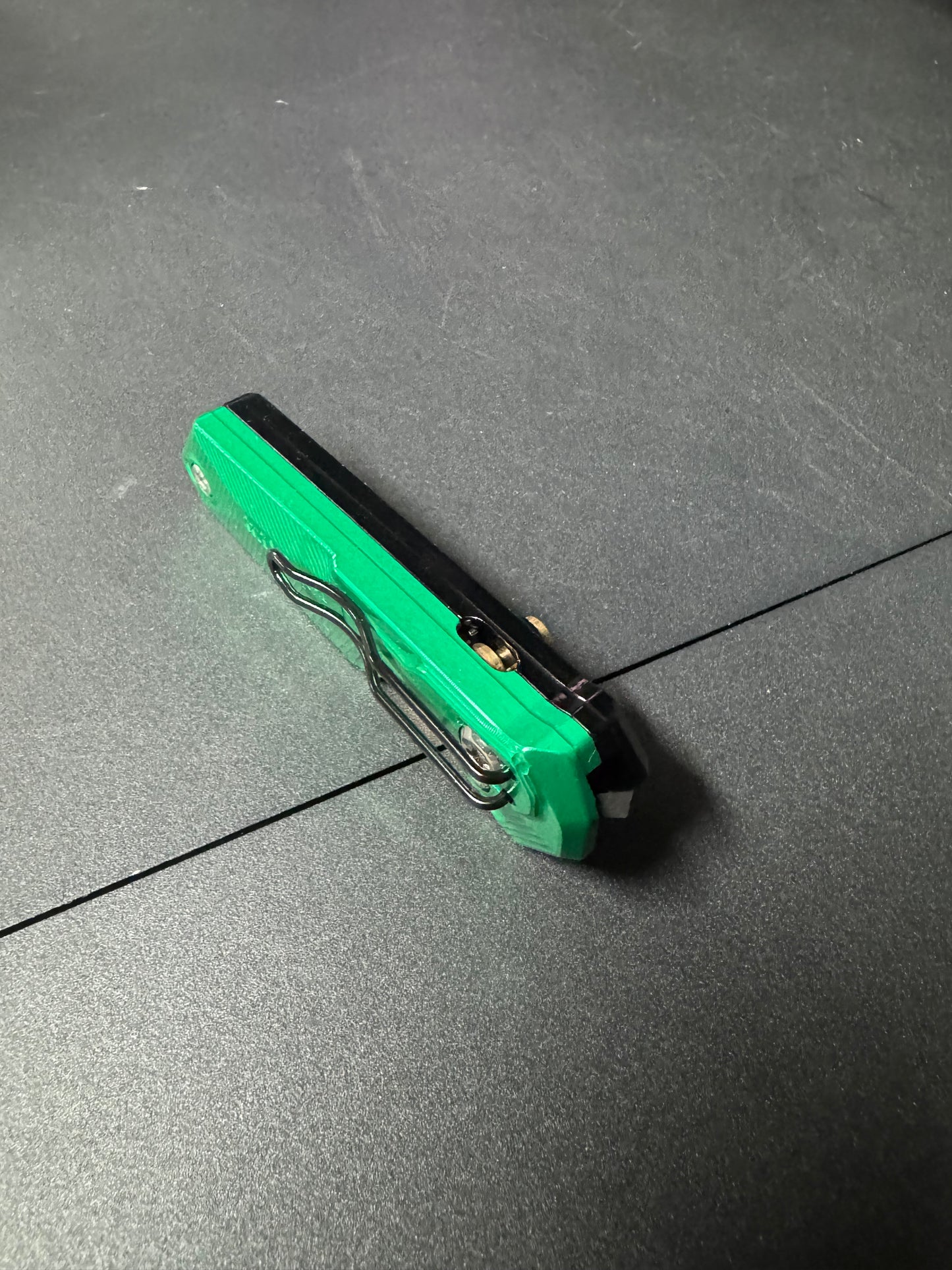 Limited Edition 2 Colour Reaper with extra blade storage