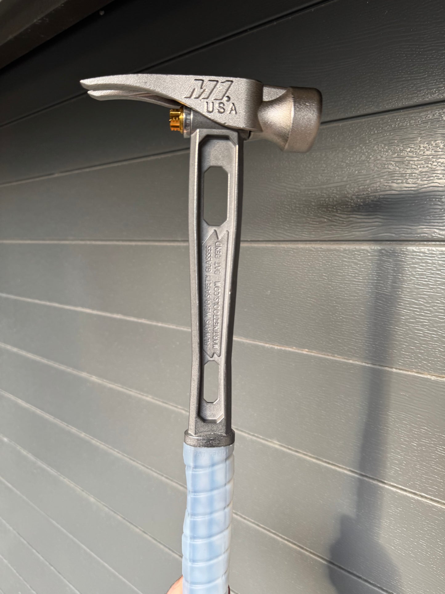 Martinez M1 - Raw handle with zinc plated head gold bolt