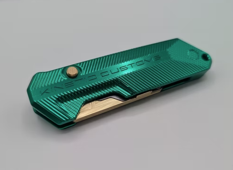 Reaper Version 2 with blade storage
